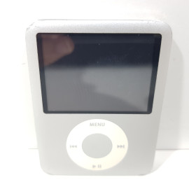 Apple iPod Nano 4GB 3 Gen