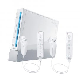 Pack: Wii + 2 Wiimote + 2 Nunchuk