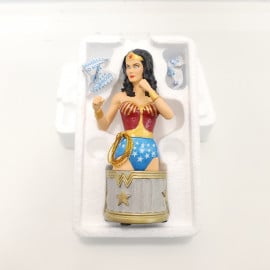 Figura Estatua Edicion Limitada 359/3000 Wonder Woman DC75 14cm