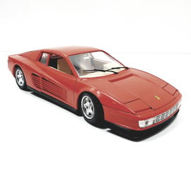 Figura Coche Ferrari Testarossa 1984 1:18 Burago